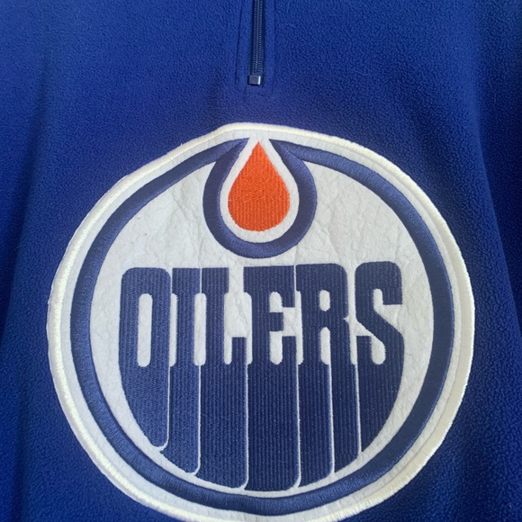 Authentic NHL Edmonton Oilers Fleece Pullover Sweater - Picture 3 of 5